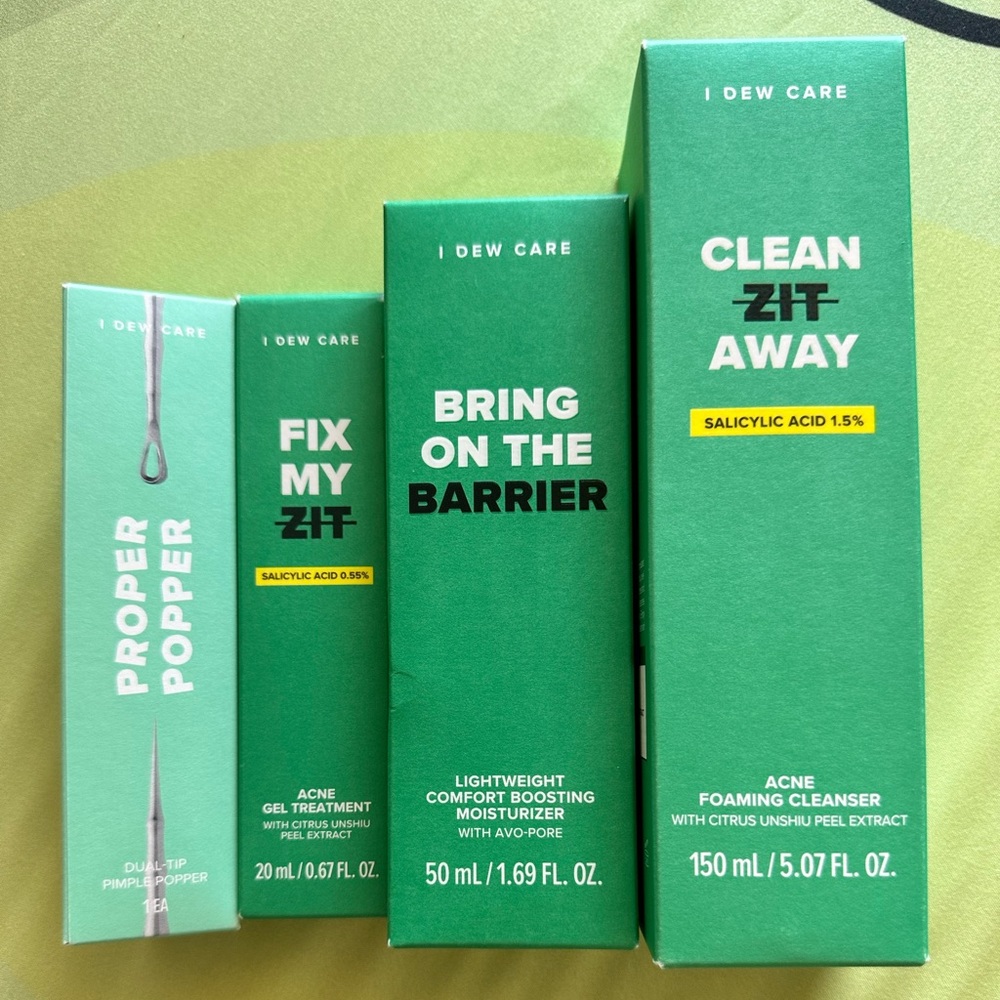 I dew care clean zit away bundle